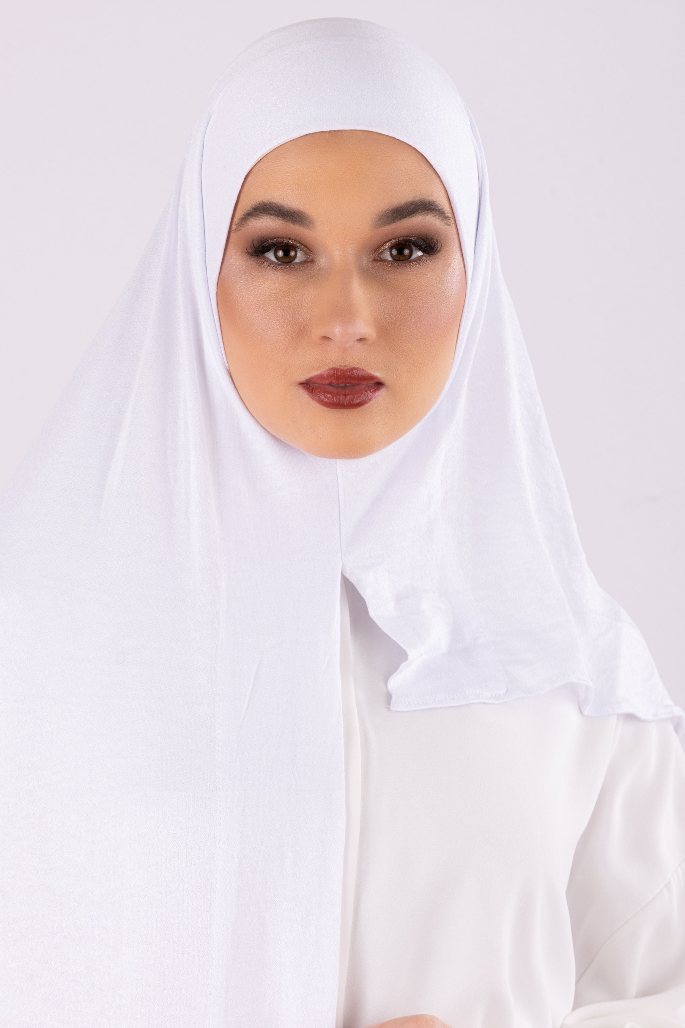 Easy To Wear Design | Moltte Signature Cotton | White