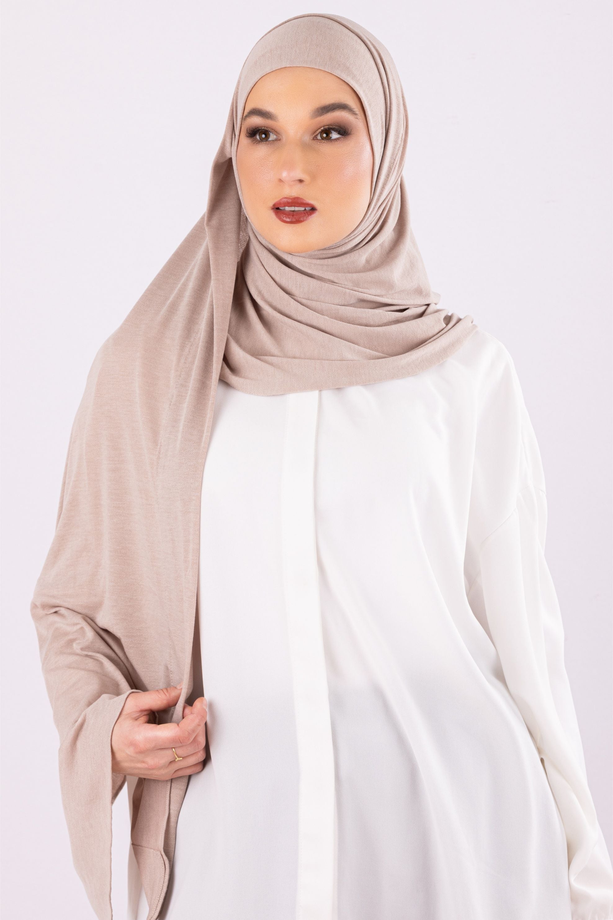 Easy To Wear Design | Moltte Signature Cotton | Creamy Beige