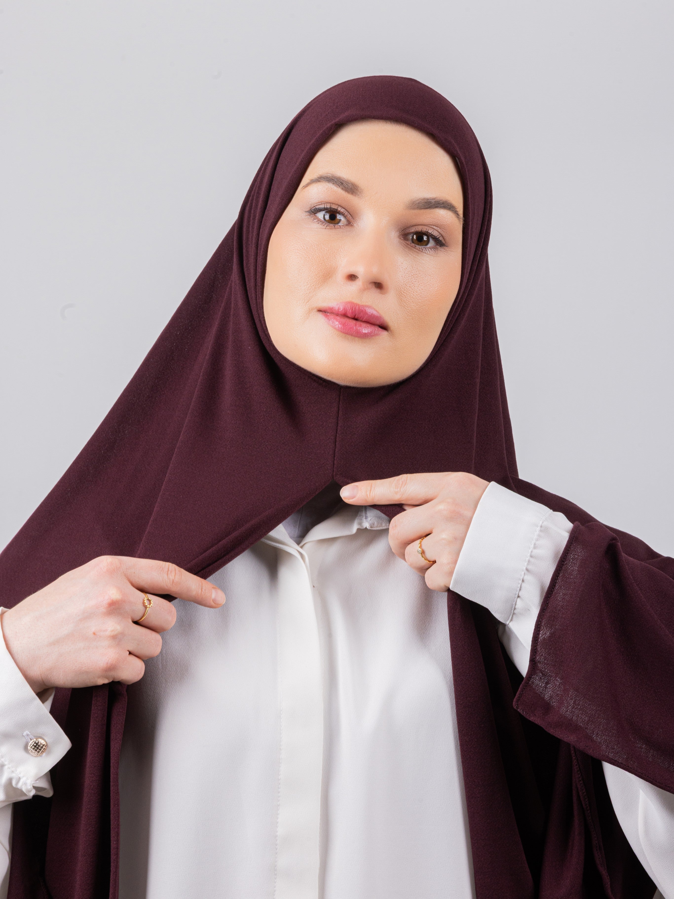 Ready To Go Design | Moltte Signautre Cotton | Burgundy