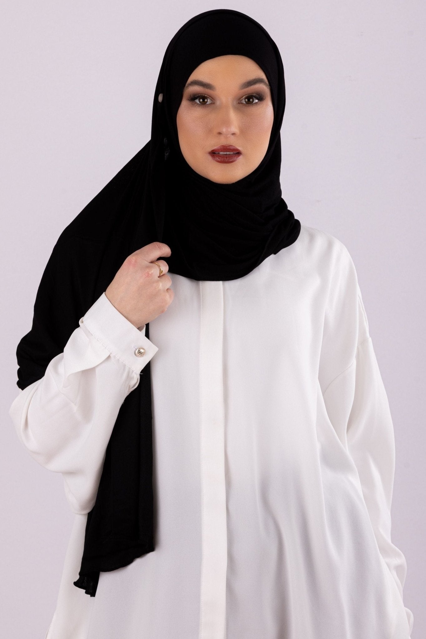 Easy To Wear Design | Moltte Signature Cotton | Black - MOLTTE