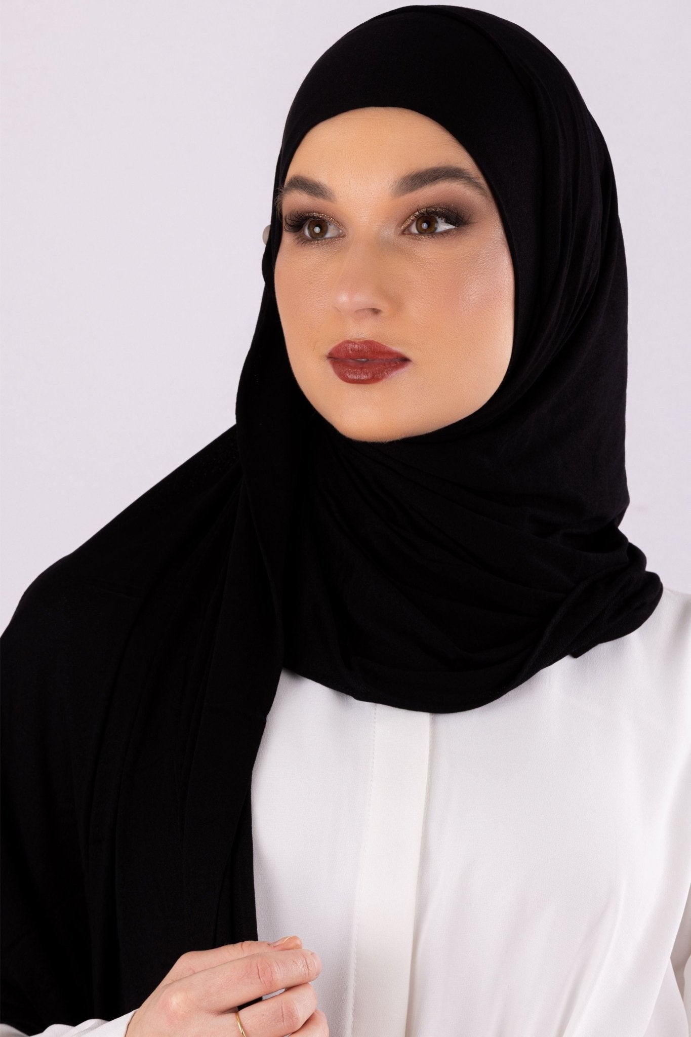 Easy To Wear Design | Moltte Signature Cotton | Black - MOLTTE