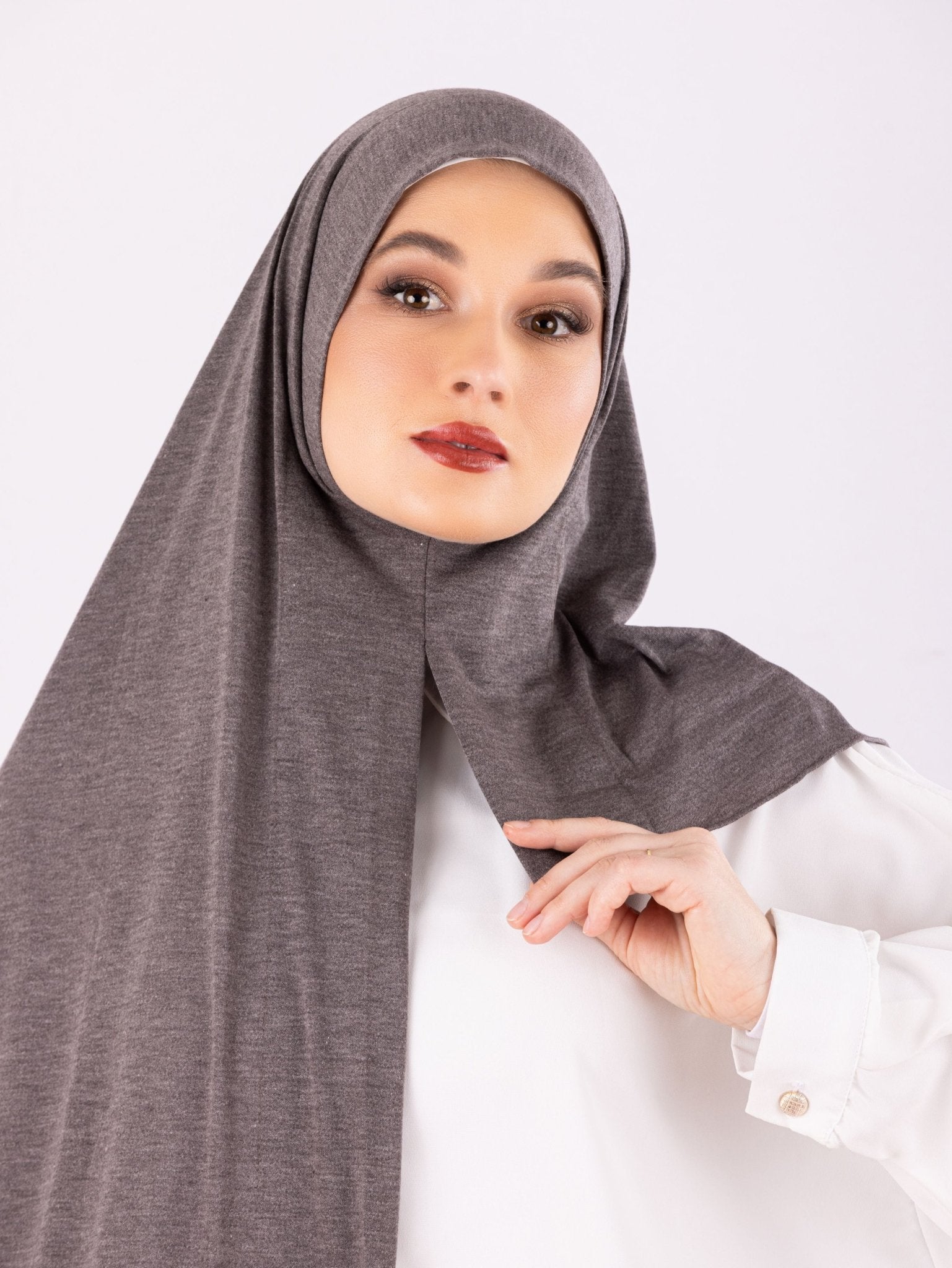 Easy To Wear Design | Moltte Signature Cotton | Grayish Taupe - MOLTTE