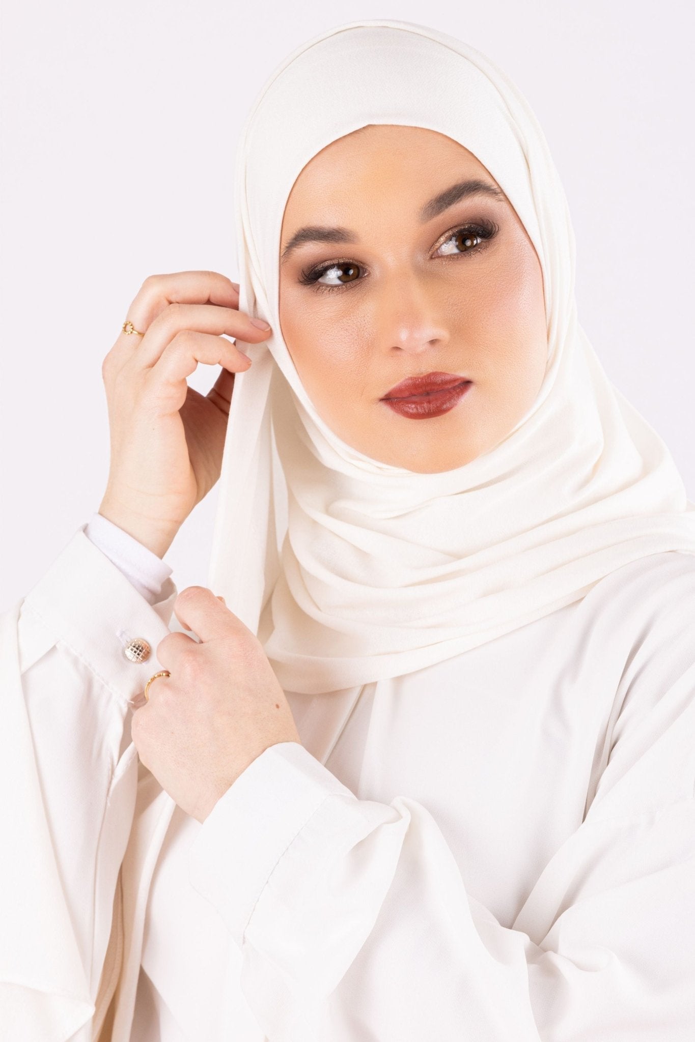 Easy To Wear Design | Moltte Signature Cotton | Off White - MOLTTE