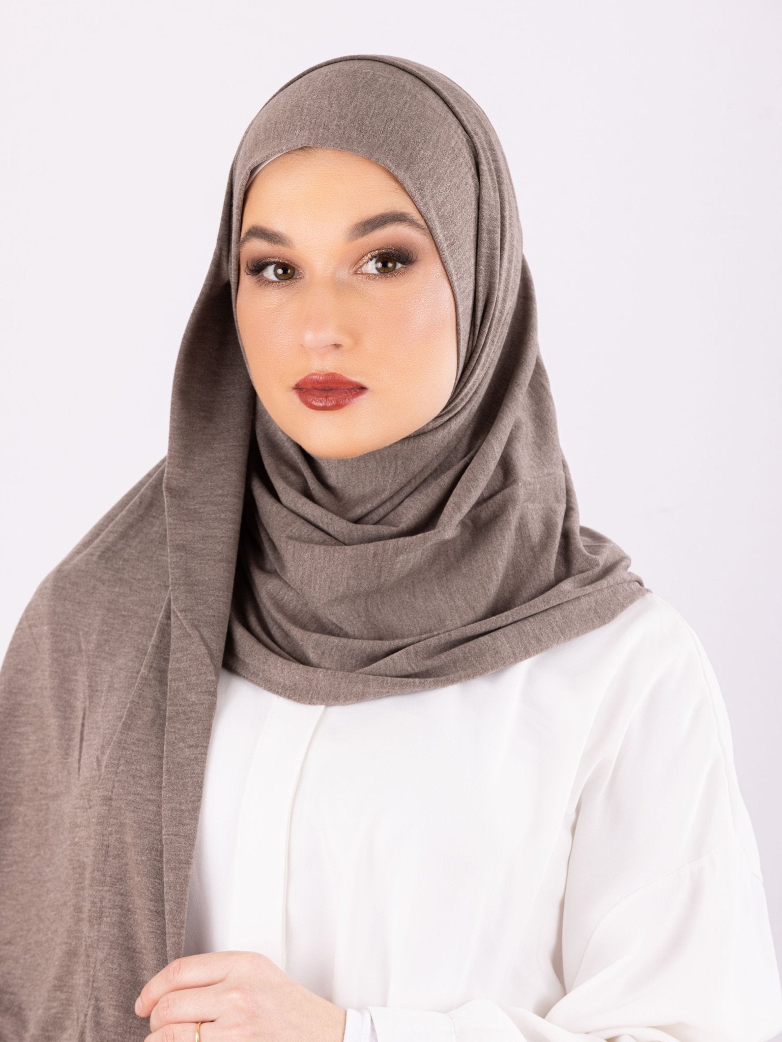 Easy To Wear Design | Moltte Signature Cotton | Olive Taupe - MOLTTE
