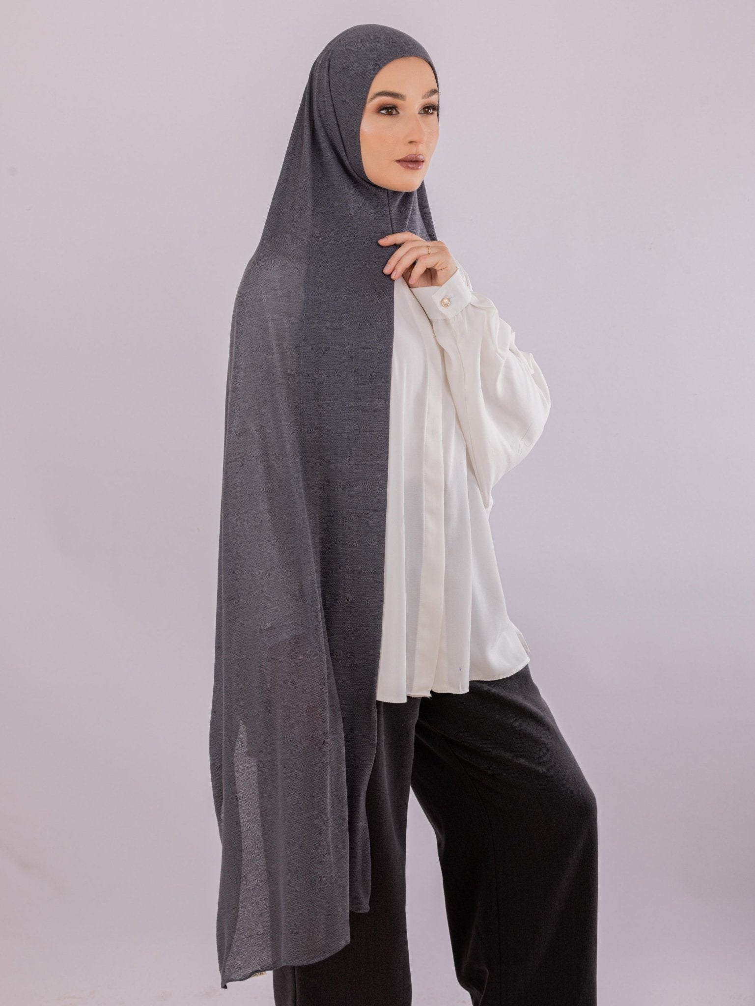 Easy To Wear Design | Malaysian Crush Cotton | Charcoal Purple - MOLTTE