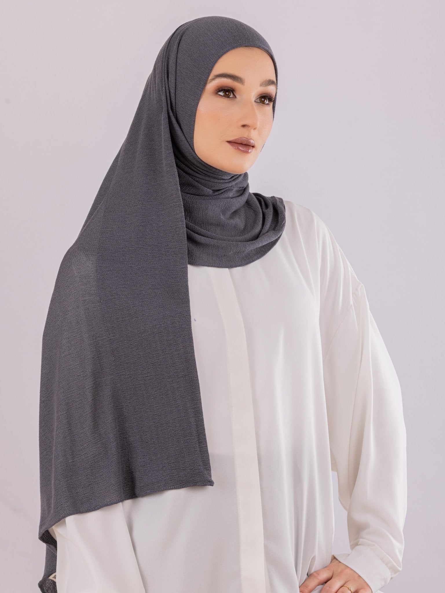 Easy To Wear Design | Malaysian Crush Cotton | Charcoal Purple - MOLTTE