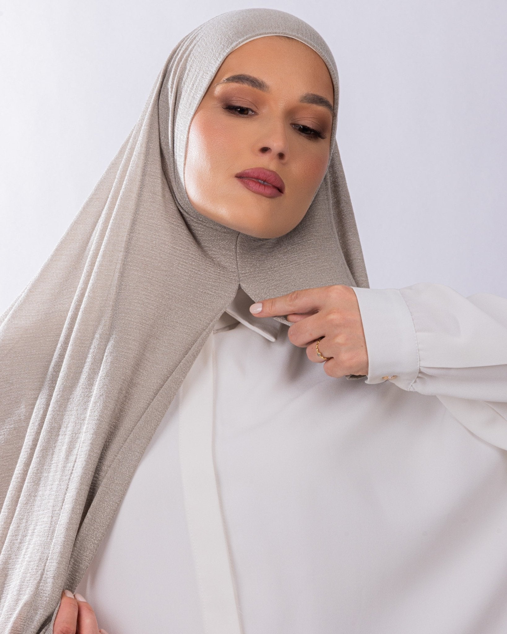 Easy To Wear Design | Malaysian Crush Cotton | Mink - MOLTTE