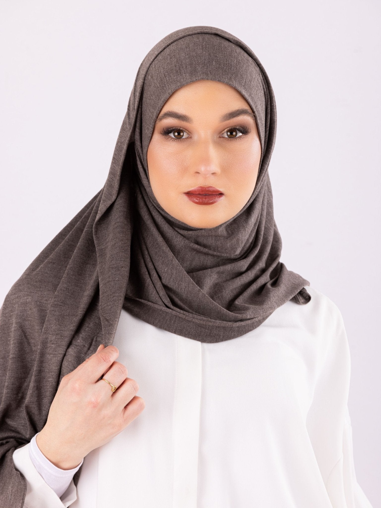 Easy To Wear Design | Moltte Signature Cotton | Dusty Brown - MOLTTE