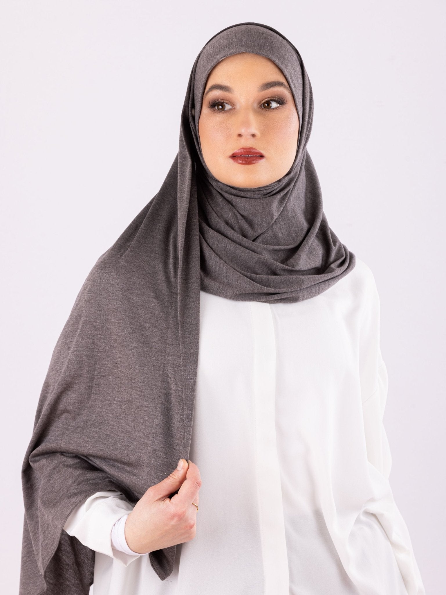 Easy To Wear Design | Moltte Signature Cotton | Grayish Taupe - MOLTTE
