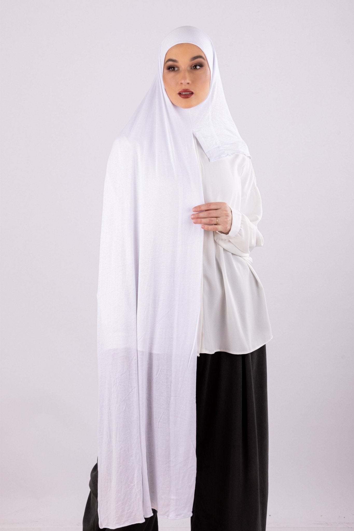 Easy To Wear Design | Moltte Signature Cotton | White - MOLTTE