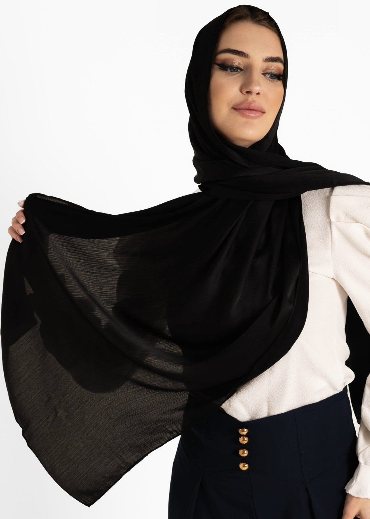 Premuim Crinkle Satin Hijab | Black - MOLLTE