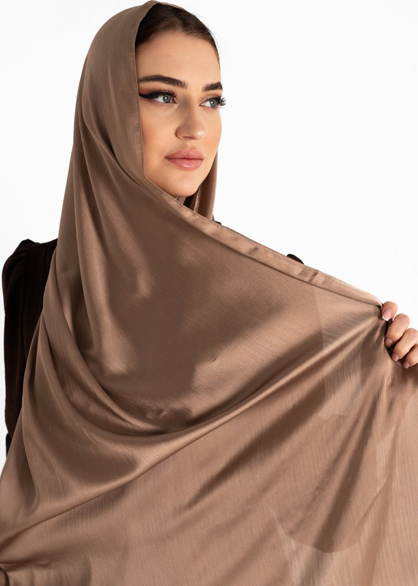 Premuim Crinkle Satin Hijab | Brown - MOLLTE