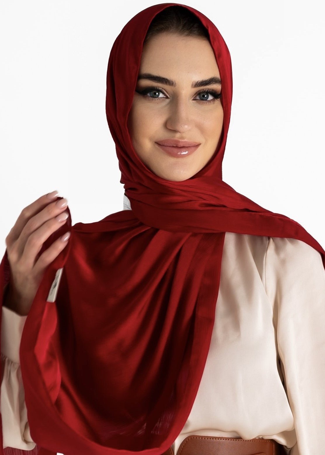 Premuim Crinkle Satin Hijab | Ruby Red - MOLLTE