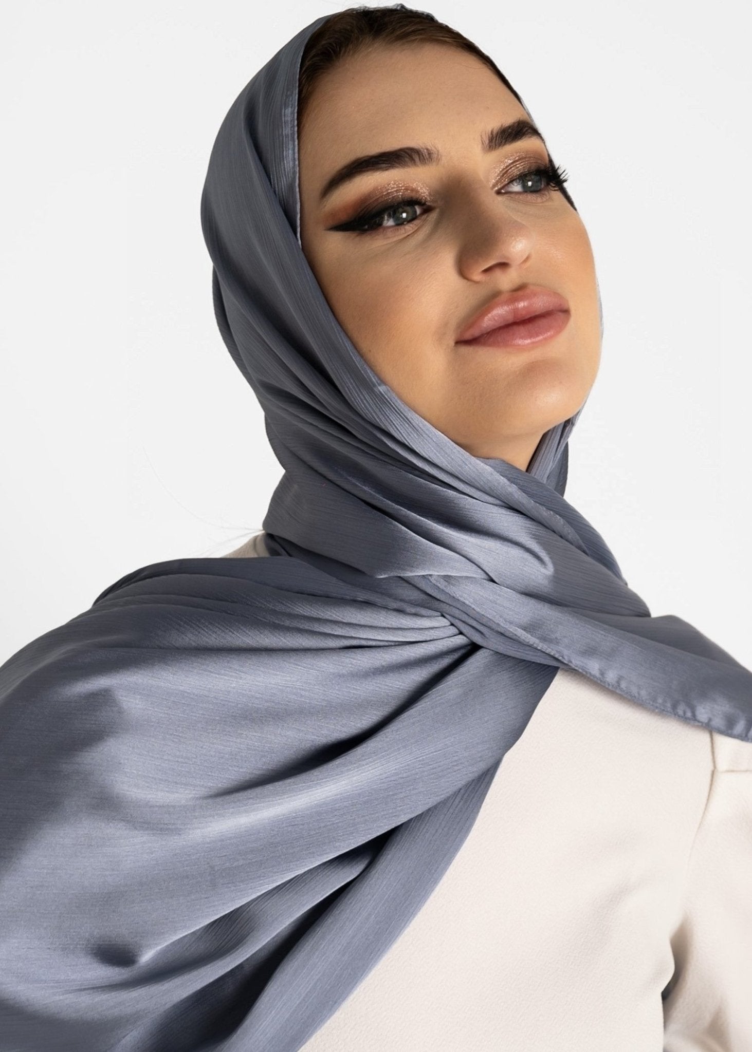 Premuim Crinkle Satin Hijab | Taupe - MOLLTE